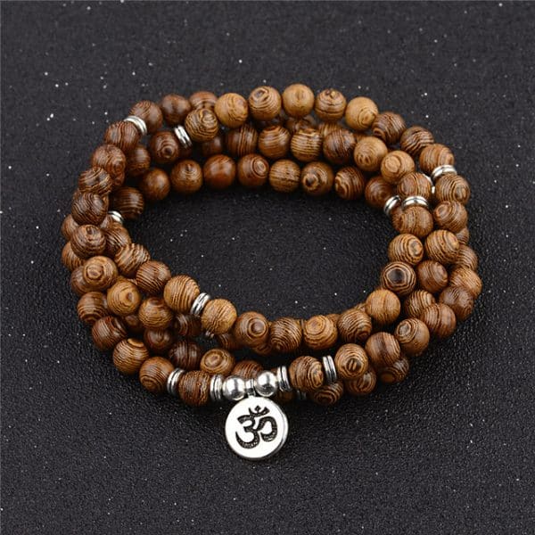 Multicouche 108 Perles De Bois Lotus Om Bracelet Tib Tain Bouddhiste Mala Bouddha Breloque Chapelet Bracelet.jpg 640x640