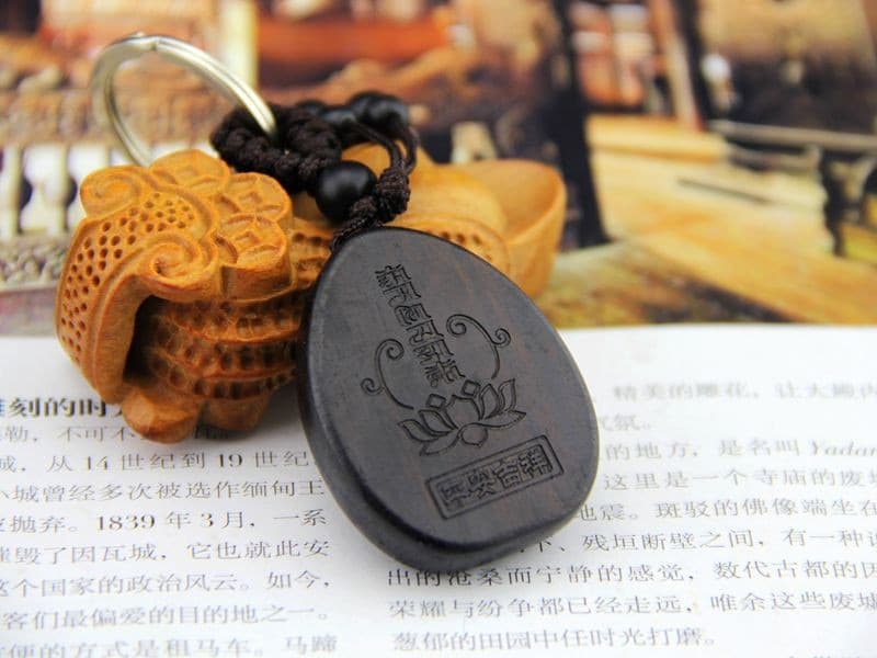 Personnalit Cl De Voiture Pendentif Bois Mode Noir Amitabha Bouddha Sculpture Palissandre Bouddhiste Porte Cl S 1