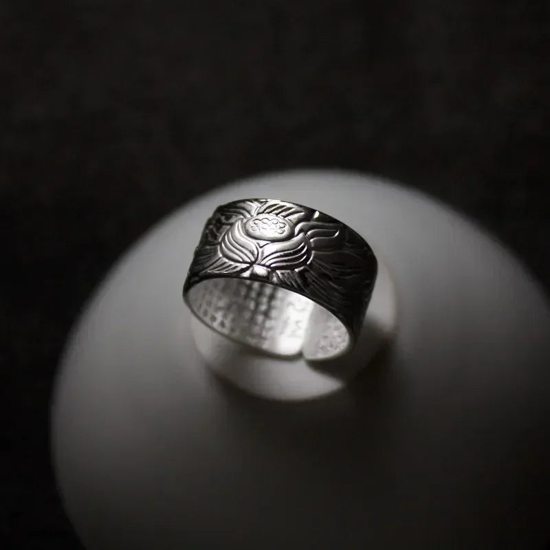 Bague Tibétaine Femme – Fleur de Lotus & Mantra OM en Cuivre Argenté