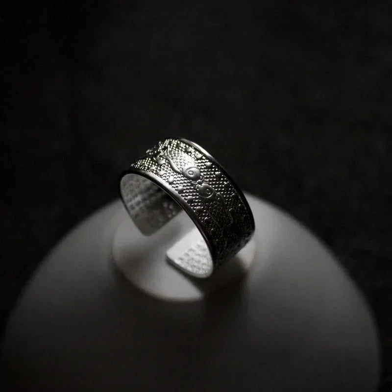 Bague Tibétaine Femme – Fleur de Lotus & Mantra OM en Cuivre Argenté