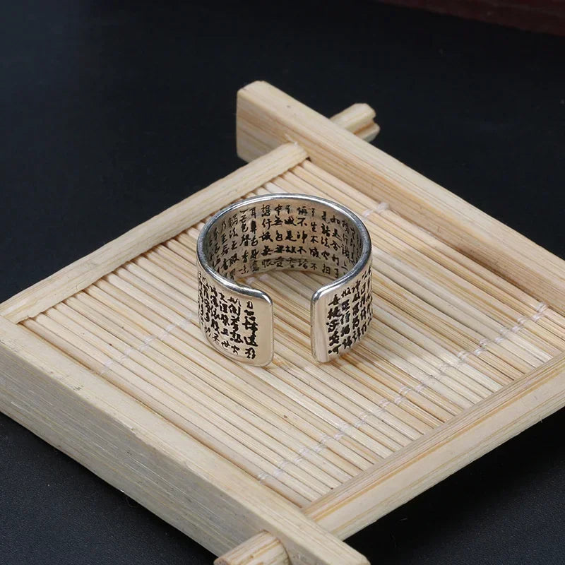 Bague Tibétaine Femme – Fleur de Lotus & Mantra OM en Cuivre Argenté