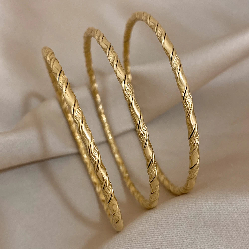Bracelets Bouddhistes Tibétains – Élégance Dorée