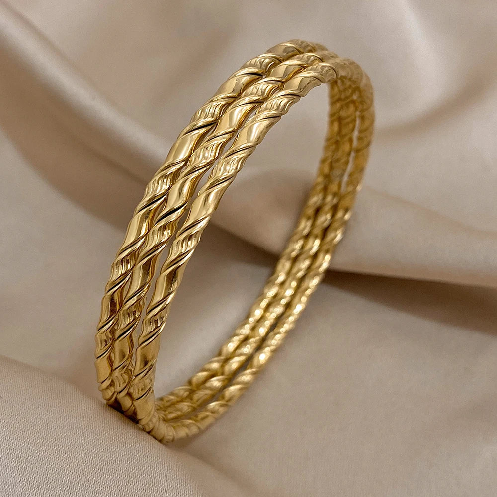 Bracelets Bouddhistes Tibétains – Élégance Dorée