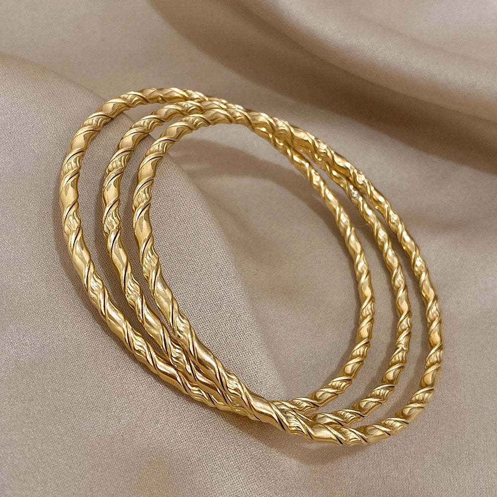 Bracelets Bouddhistes Tibétains – Élégance Dorée