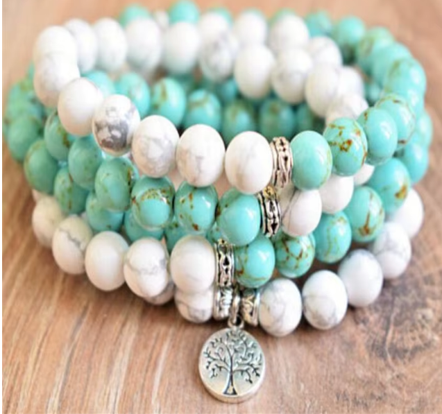Mala tibétain 108 perles — howlite blanche, turquoise et arbre de vie