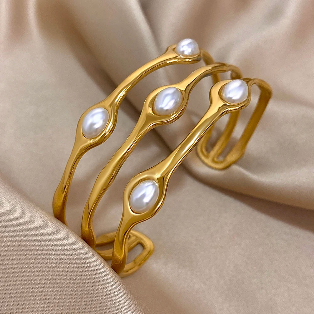 Bracelets Bouddhistes Tibétains – Élégance Dorée