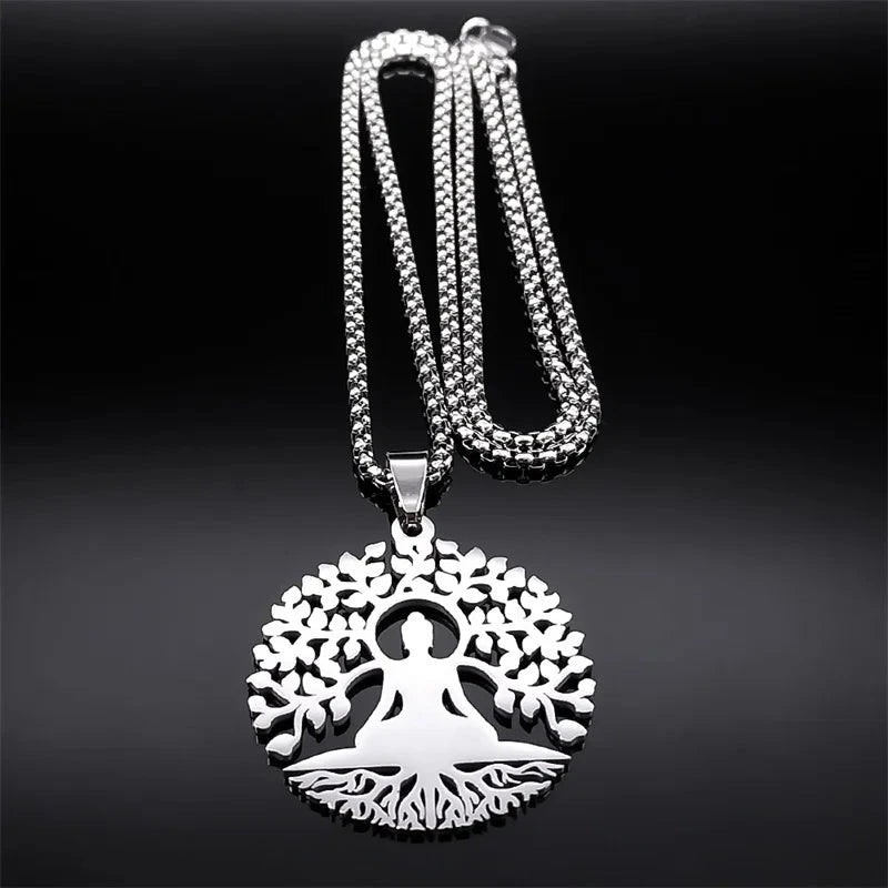 Arbre d’Éveil – Pendentif Bouddha & Chakra en Acier Esprit Tibet 