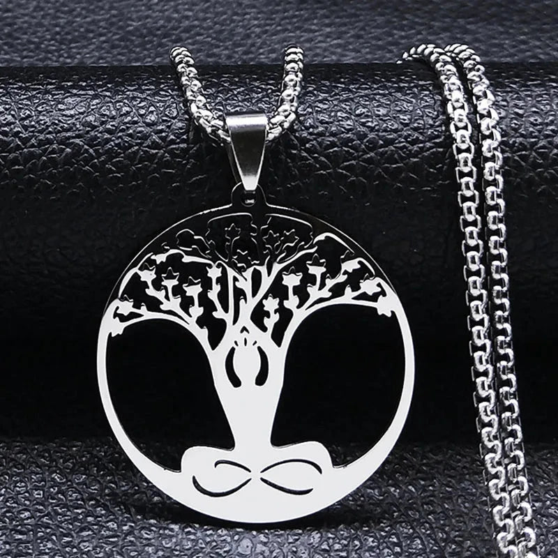 Arbre d’Éveil – Pendentif Bouddha & Chakra en Acier Esprit Tibet Bodhi Argenté 50 cm 