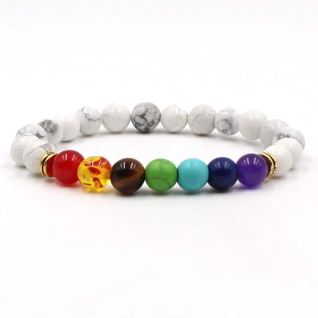 Bracelet 7 chakras — une rangée de perles, 10 couleurs disponibles Esprit Tibet Blanc 