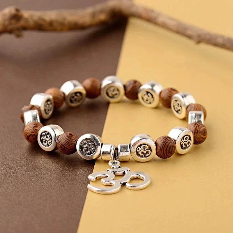 Bracelet Bouddha OM – Perles de Bois Sacré Esprit Tibet 
