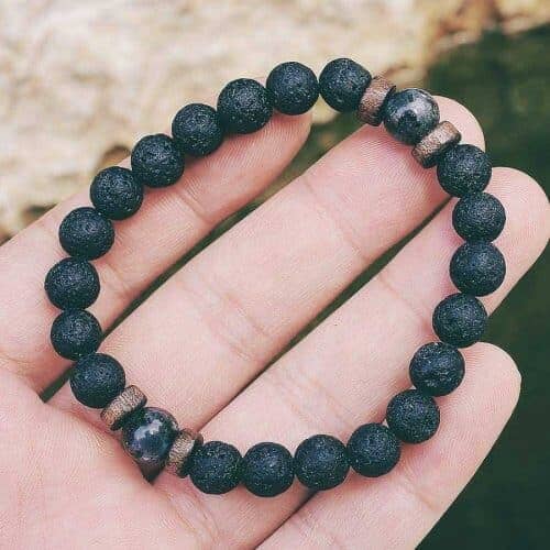 Bracelet Masculin en Pierre Volcanique – Style Tibétain Épuré Esprit Tibet 