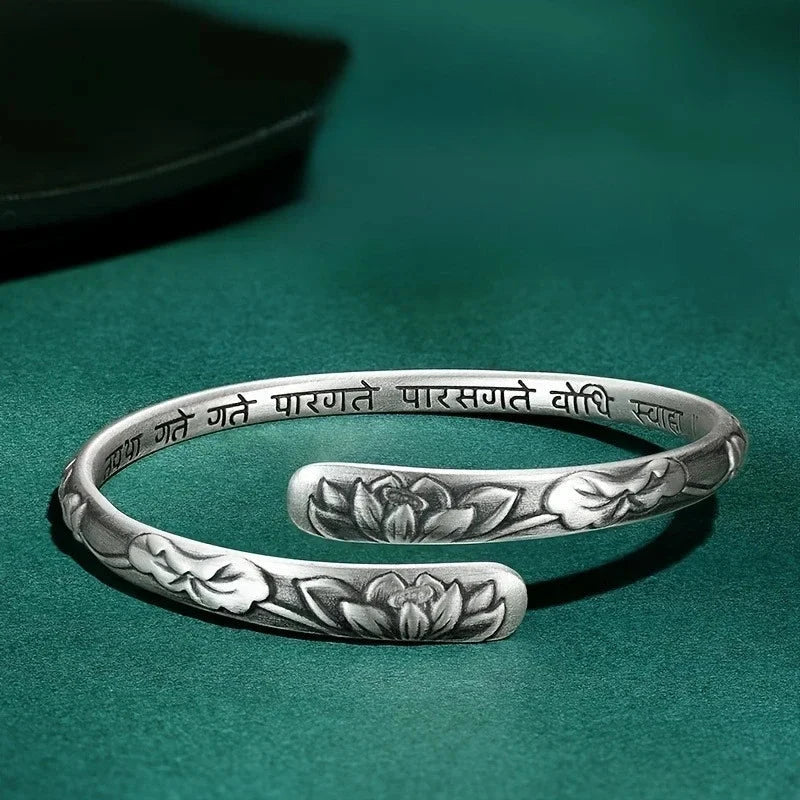 Bracelet tibétain bouddhiste – Jonc Lotus Mantra Esprit Tibet 