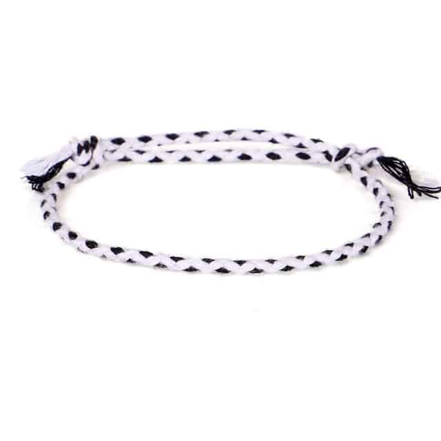 Bracelet Tibétain Multicolore – Symbole Porte-Bonheur Esprit Tibet Noir et Blanc Équilibre 