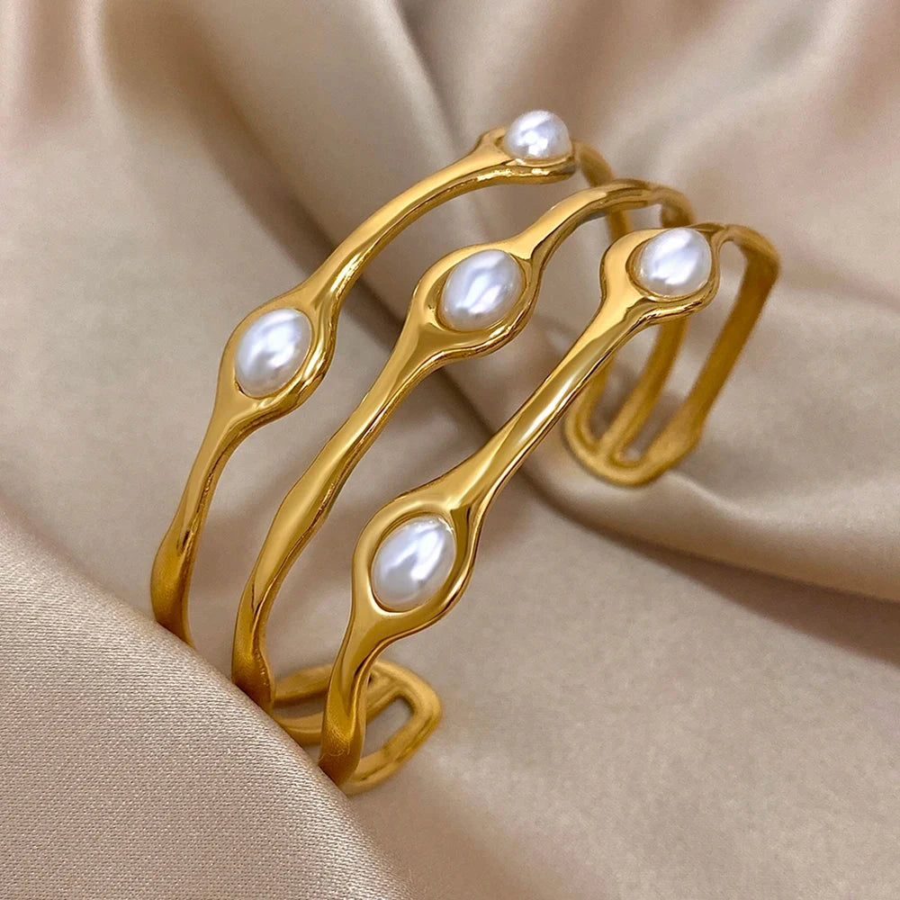 Bracelets Bouddhistes Tibétains – Élégance Dorée Esprit Tibet Énergie Rayonnante 