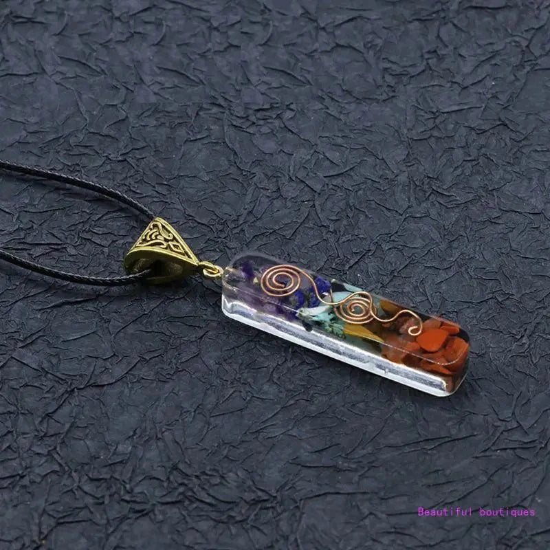 Collier 7 Chakras – Énergie et Harmonie Esprit Tibet Énergie compacte (Pendentif petit format) 