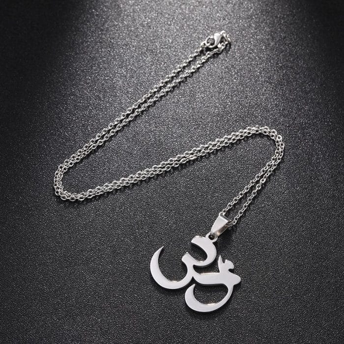 collier aum tibetain