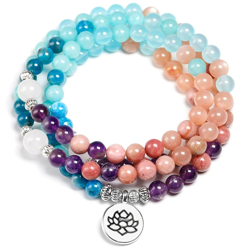 collier mala en pierre
