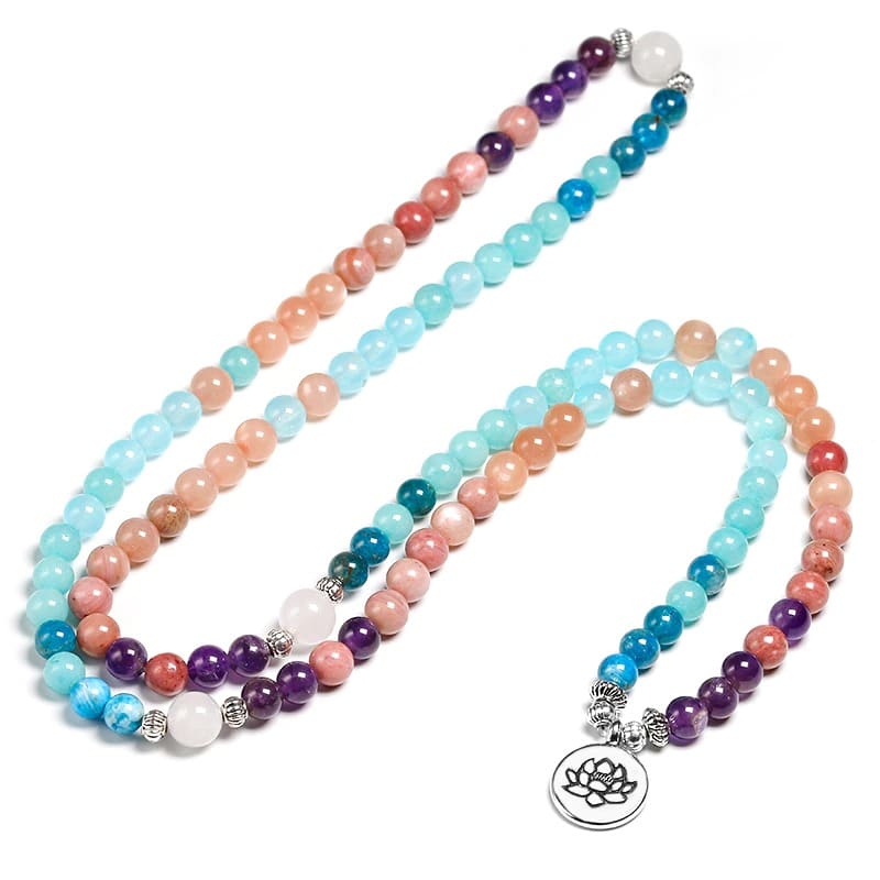 collier mala en pierres