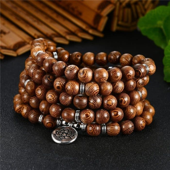 collier mala tibetain en bois
