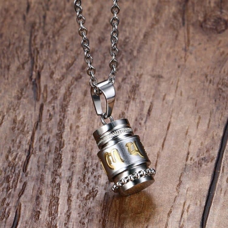 collier priere tibetaine