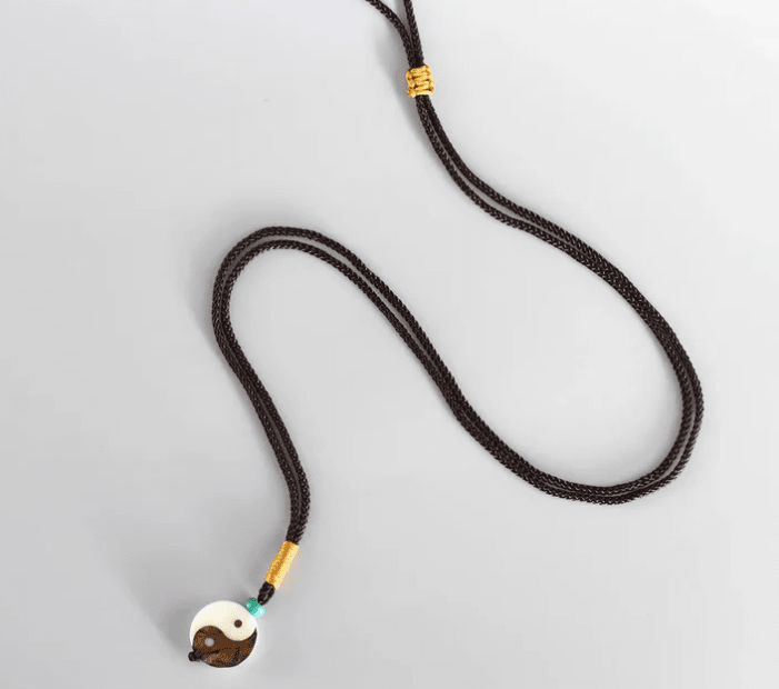 Équilibre Yin-Yang – Pendentif tibétain bouddhiste en graine de bodhi Esprit Tibet 