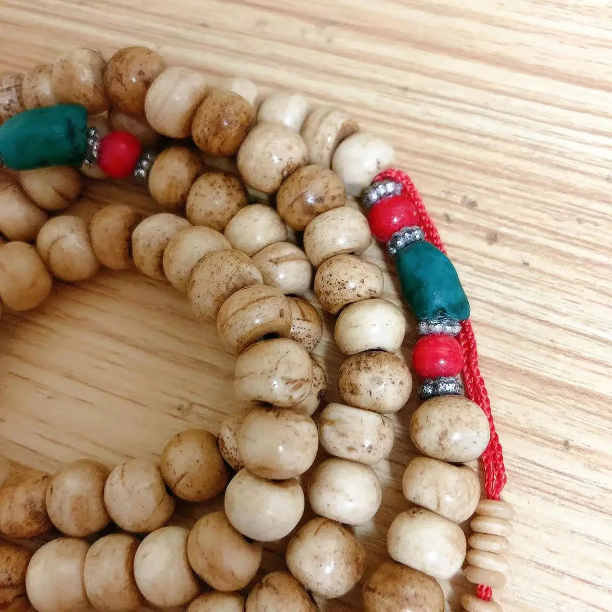 Mala tibétain bouddhiste en os de yak – Perles sacrées Esprit Tibet 