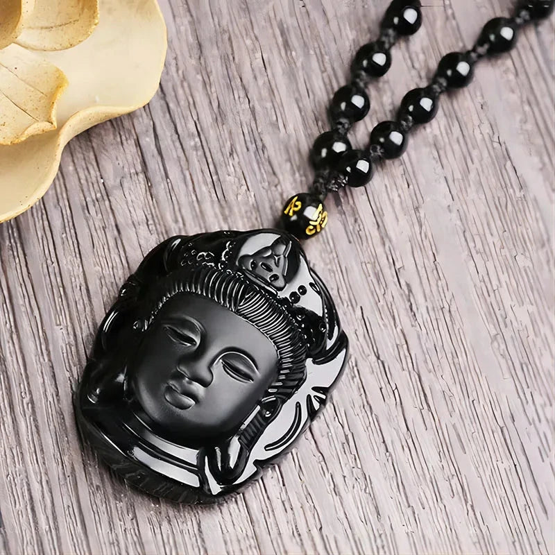 Pendentif Bouddha Obsidienne – Sagesse sculptée dans la pierre Esprit Tibet Bouddha Paisible 