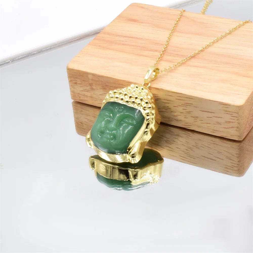Sourire d’Or – Pendentif Bouddha & Cristal protecteur Esprit Tibet Jade Vert 45cm 